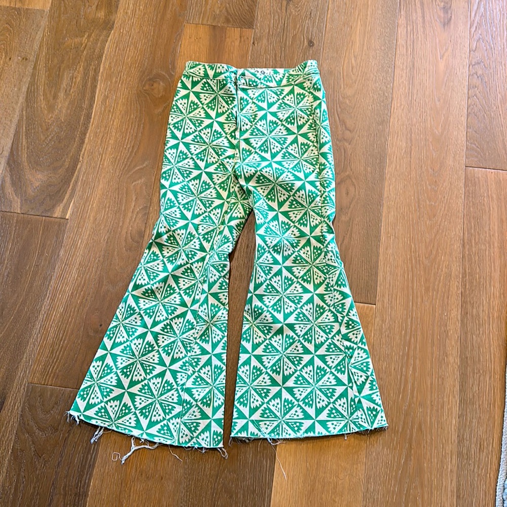 Flared bottom pants, stretchy cotton, green and cream. Size 28 Anthropologie.